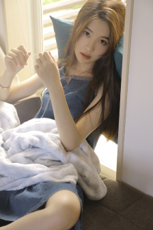 北原里英