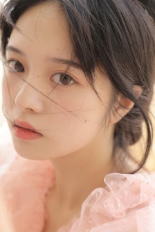走出监狱的女人